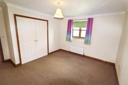 2 bedroom Semi-detached house for sale in Church End, Fleet, PE12