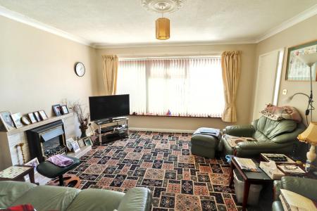 2 bedroom Detached bungalow for sale in Southgate, Pinchbeck, PE11