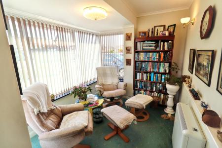 2 bedroom Detached bungalow for sale in Southgate, Pinchbeck, PE11