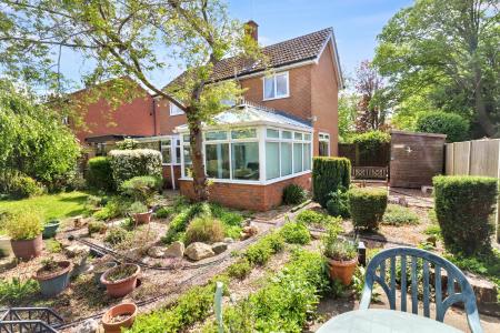 2 bedroom Detached house for sale in Joys Bank, Holbeach St Johns, PE12