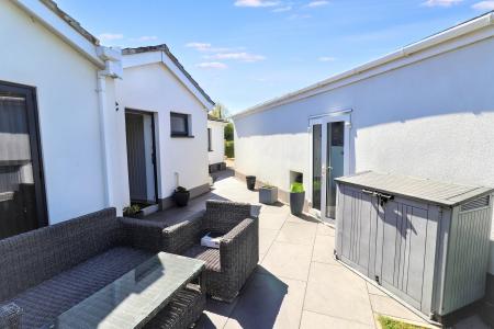 4 bedroom Detached bungalow for sale in Topsgate, Gedney, PE12