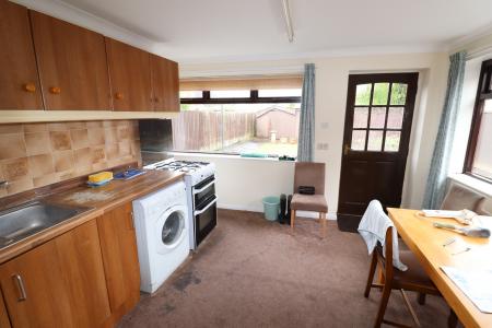 2 bedroom Semi-detached house for sale in Edward Road, Spalding, PE11