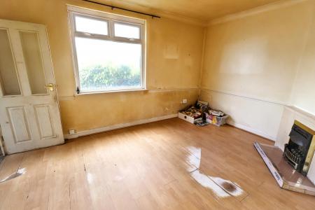 2 bedroom Semi-detached house for sale in Surfleet Road, Pinchbeck, PE11