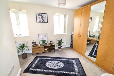 2 bedroom Terraced House for sale in Highgrove Court, Spalding, PE11