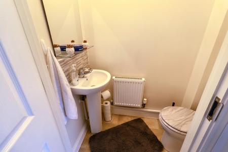 2 bedroom Terraced House for sale in Highgrove Court, Spalding, PE11