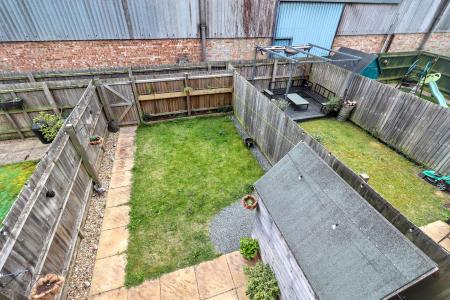 2 bedroom Terraced House for sale in Highgrove Court, Spalding, PE11