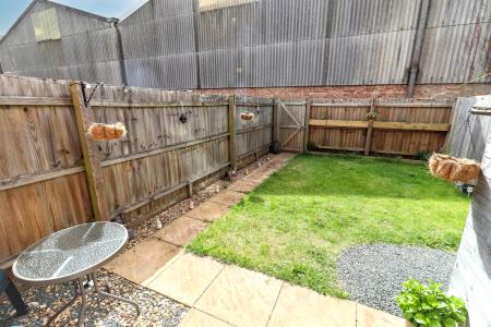 2 bedroom Terraced House for sale in Highgrove Court, Spalding, PE11