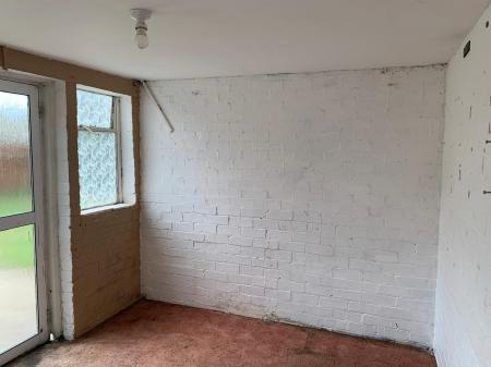 3 bedroom Semi-detached house to let in Main Road, Quadring, PE11