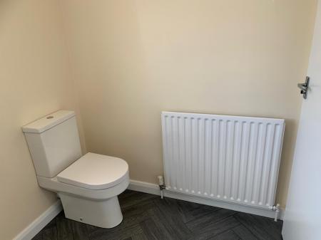 3 bedroom Semi-detached house to let in Main Road, Quadring, PE11