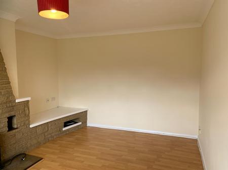 3 bedroom Semi-detached house to let in Main Road, Quadring, PE11