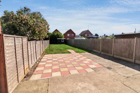 3 bedroom Semi-detached house for sale in Edward Road, Spalding, PE11