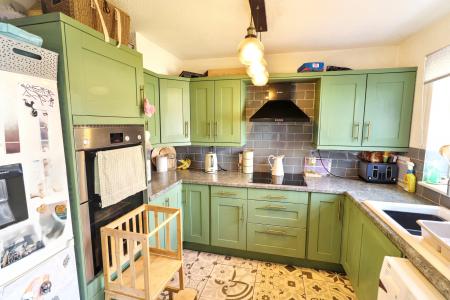 3 bedroom Terraced House for sale in Ash Court, Donington, PE11