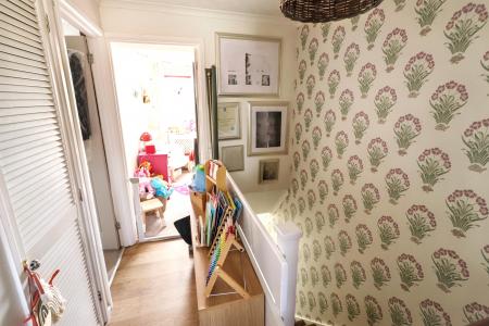 3 bedroom Terraced House for sale in Ash Court, Donington, PE11