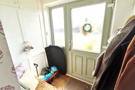 3 bedroom Terraced House for sale in Ash Court, Donington, PE11