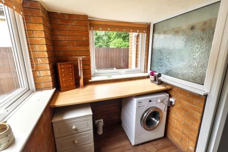 2 bedroom Detached bungalow for sale in Pinchbeck Road, Spalding, PE11