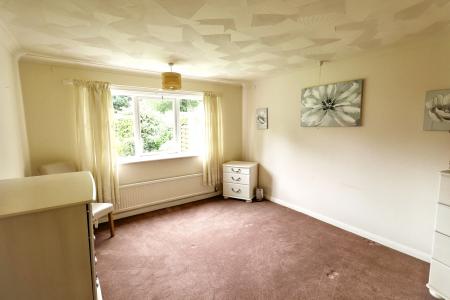 2 bedroom Detached bungalow for sale in Pinchbeck Road, Spalding, PE11