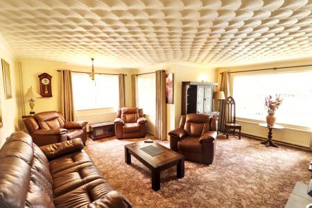 2 bedroom Detached bungalow for sale in Pinchbeck Road, Spalding, PE11
