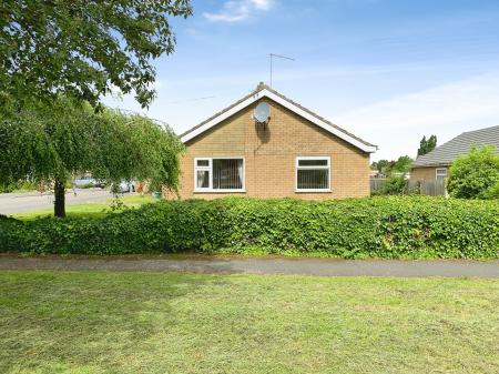 3 bedroom Bungalow to let in Cambridge Gardens, Gosberton, PE11