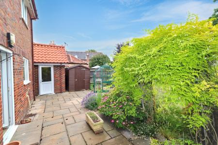 3 bedroom Detached house for sale in Bingham Court, Long Sutton, PE12