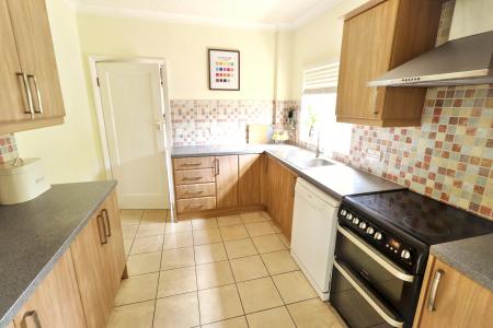 4 bedroom Detached house for sale in Park Road, Spalding, PE11