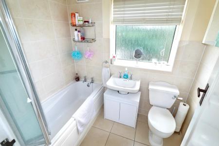 4 bedroom Detached house for sale in Park Road, Spalding, PE11