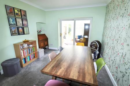 4 bedroom Detached house for sale in Park Road, Spalding, PE11