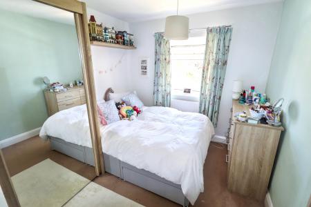 4 bedroom Detached house for sale in Park Road, Spalding, PE11