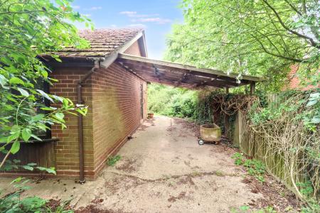4 bedroom Detached bungalow for sale in High Road, Moulton, PE12