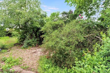 4 bedroom Detached bungalow for sale in High Road, Moulton, PE12