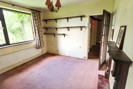 4 bedroom Detached bungalow for sale in High Road, Moulton, PE12