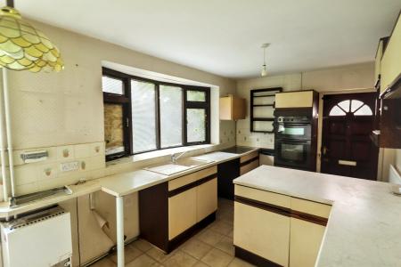 4 bedroom Detached bungalow for sale in High Road, Moulton, PE12