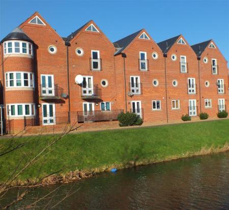 Albion Wharf, Spalding, PE11