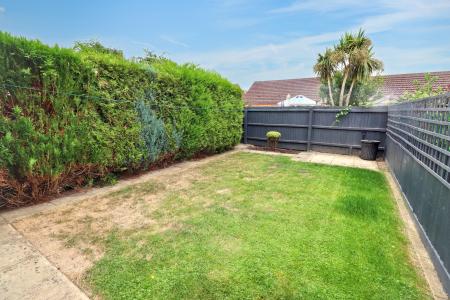 2 bedroom Terraced House for sale in Kingfisher Court, Spalding, PE11