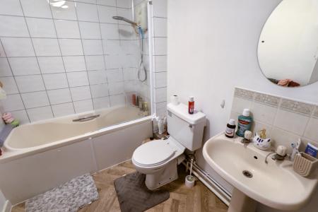 2 bedroom Flat for sale in Abbey House, Spalding, PE11
