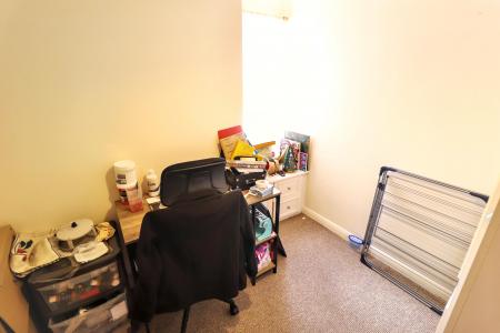 2 bedroom Flat for sale in Abbey House, Spalding, PE11