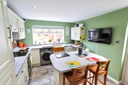 3 bedroom Detached house for sale in Avebury Gardens, Spalding, PE11