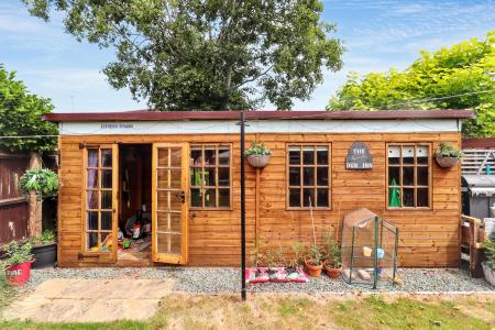 3 bedroom Detached house for sale in Avebury Gardens, Spalding, PE11
