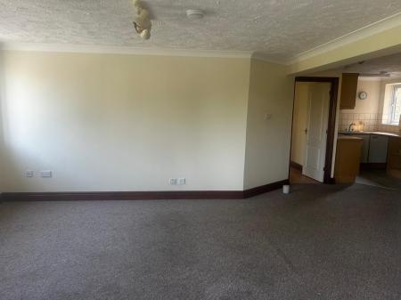 2 bedroom Flat to let in Swapcote Lane, Long Sutton, PE12