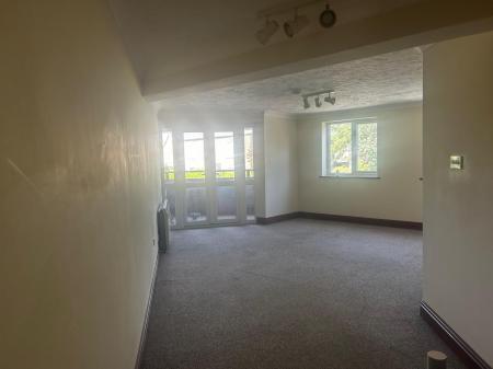 2 bedroom Flat to let in Swapcote Lane, Long Sutton, PE12