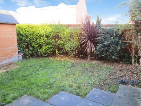 2 bedroom Semi-detached house to let in Jacobs Court, Spalding, PE11