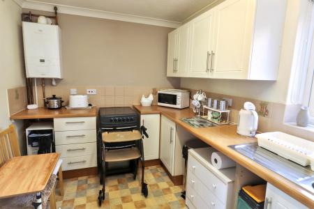 1 bedroom Ground floor flat for sale in Leiden Fields, Spalding, PE11