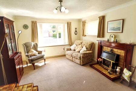 1 bedroom Ground floor flat for sale in Leiden Fields, Spalding, PE11