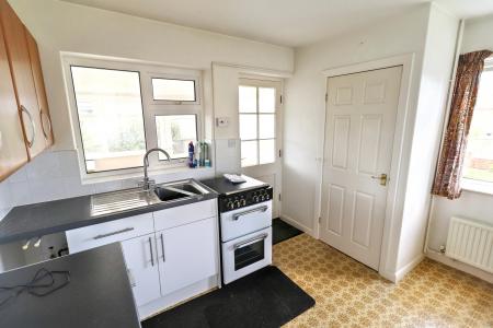2 bedroom Detached bungalow for sale in Cathedral Drive, Spalding, PE11