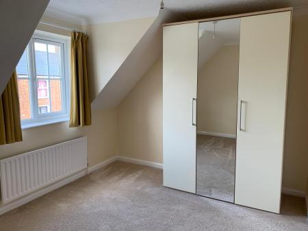 2 bedroom Semi-detached house to let in Bourne Road, Pode Hole, PE11