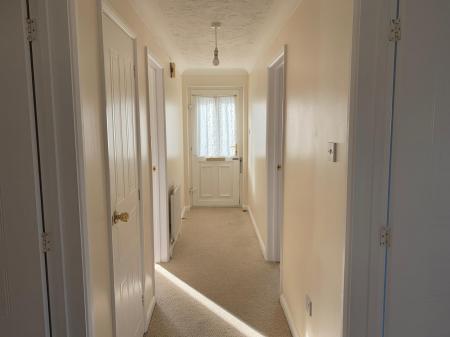 2 bedroom Flat to let in Brayfields, Pinchbeck, PE11