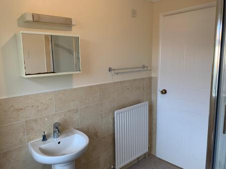 2 bedroom Flat to let in Brayfields, Pinchbeck, PE11