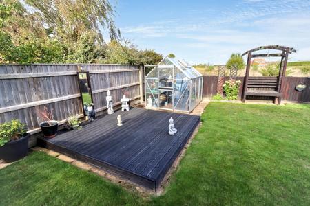 4 bedroom Detached house for sale in Main Road, Quadring, PE11