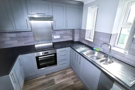 2 bedroom Terraced House for sale in Caxton Court, Kings Lynn, PE30