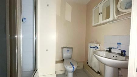 1 bedroom Flat for sale in 1 Throwley Way, Sutton, SM1