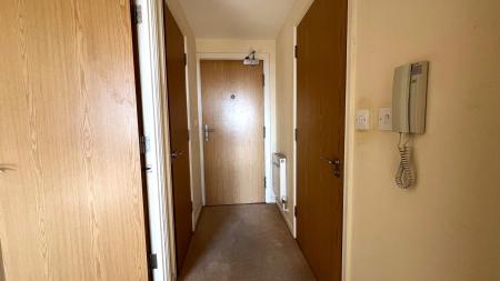 1 bedroom Flat for sale in 1 Throwley Way, Sutton, SM1